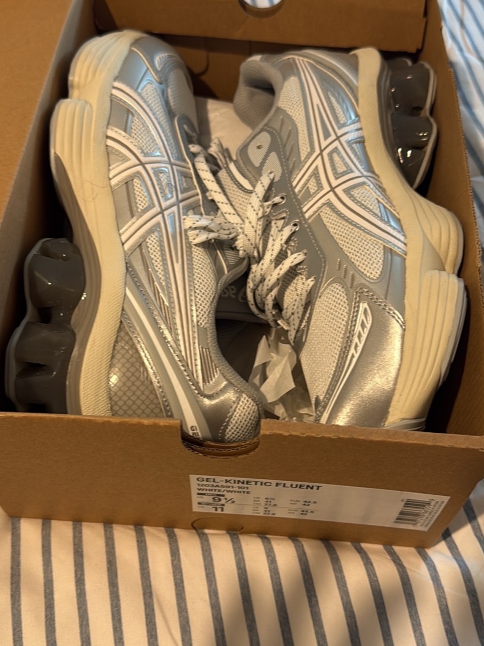 Asics Silver and White Men’s Athletic Running Shoes